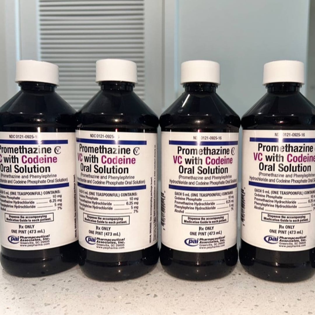 Replica 8 OZ Bottle of Cod w/ Promethazine syrup - Image 3